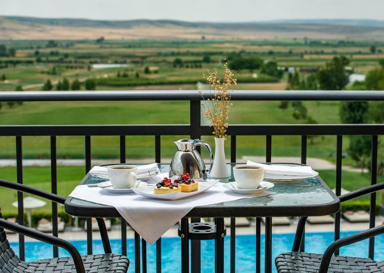 Ambassadori Kachreti Golf Resort Kachretʼi エクステリア 写真